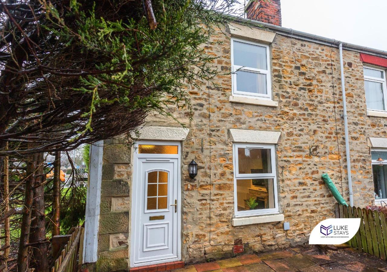Luke Stays - Good Station Cottages Durham Kültér fotó